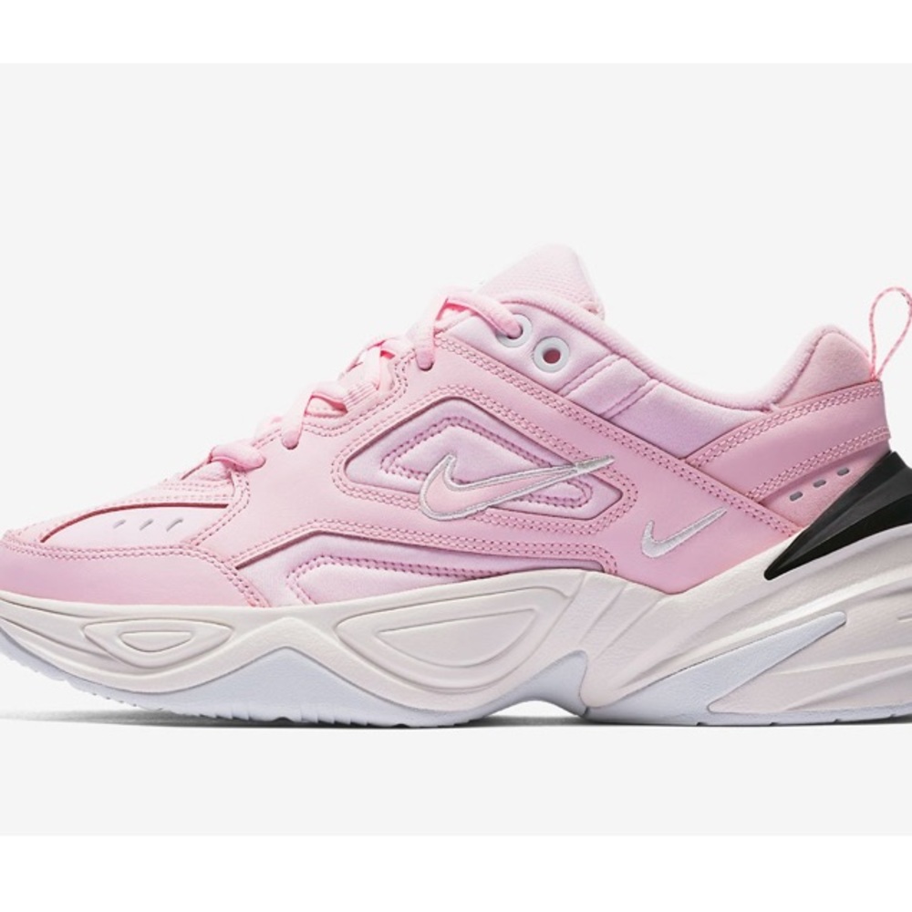 Nike M2K teknos light pink